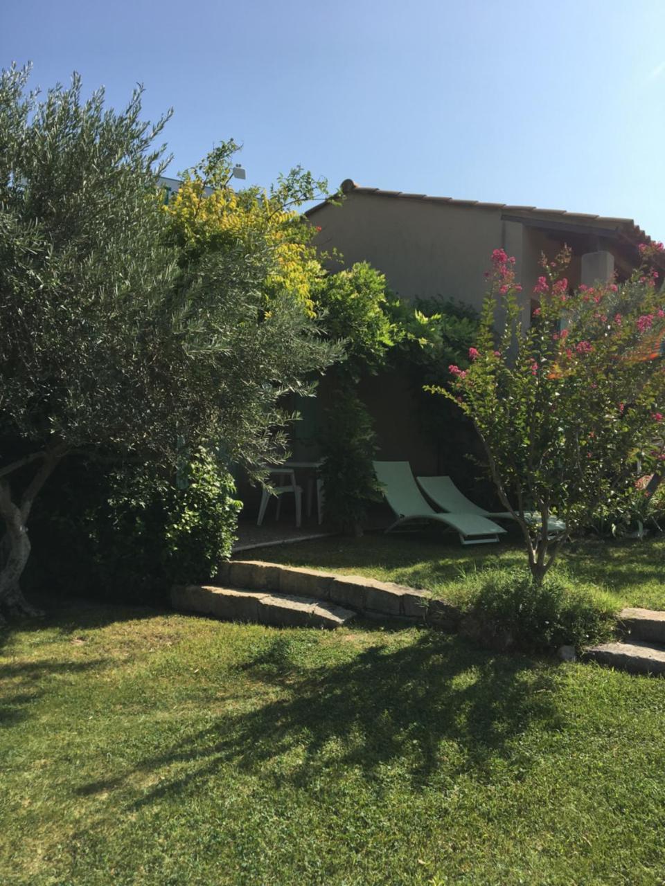 לינה וארוחת בוקר Lafare Le Grand Jardin מראה חיצוני תמונה